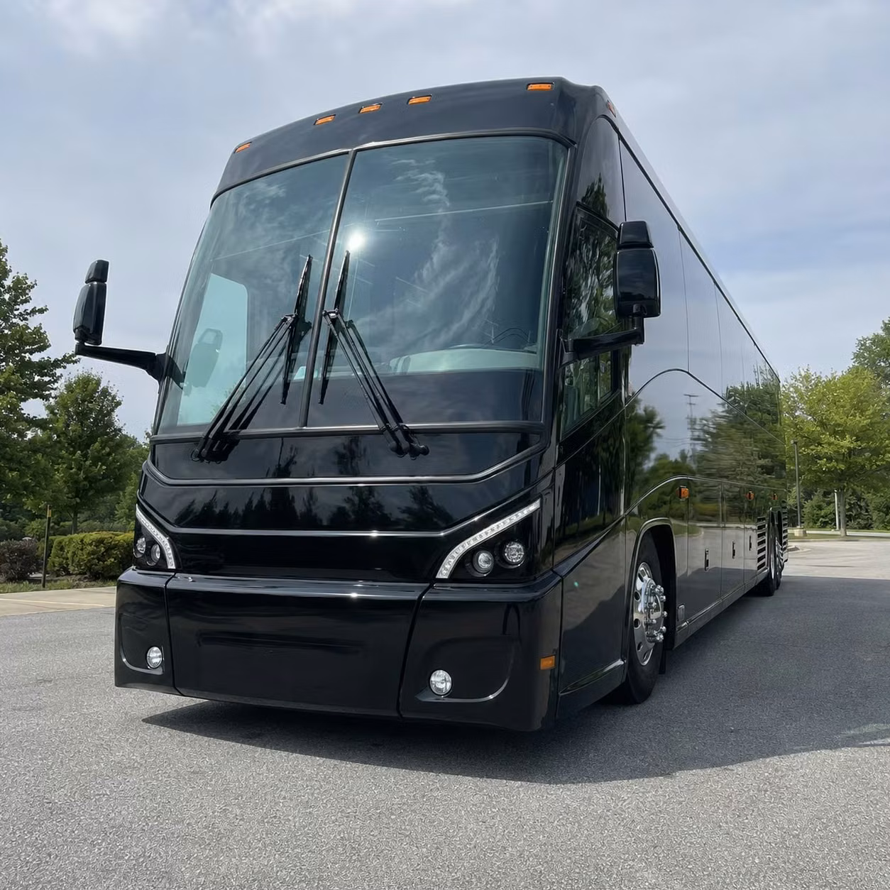 busrentalla com makes it possible to coordinate military base transportation throughout the la region