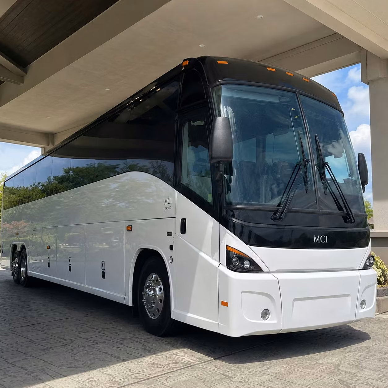 corporate event shuttles for la s biggest business venues