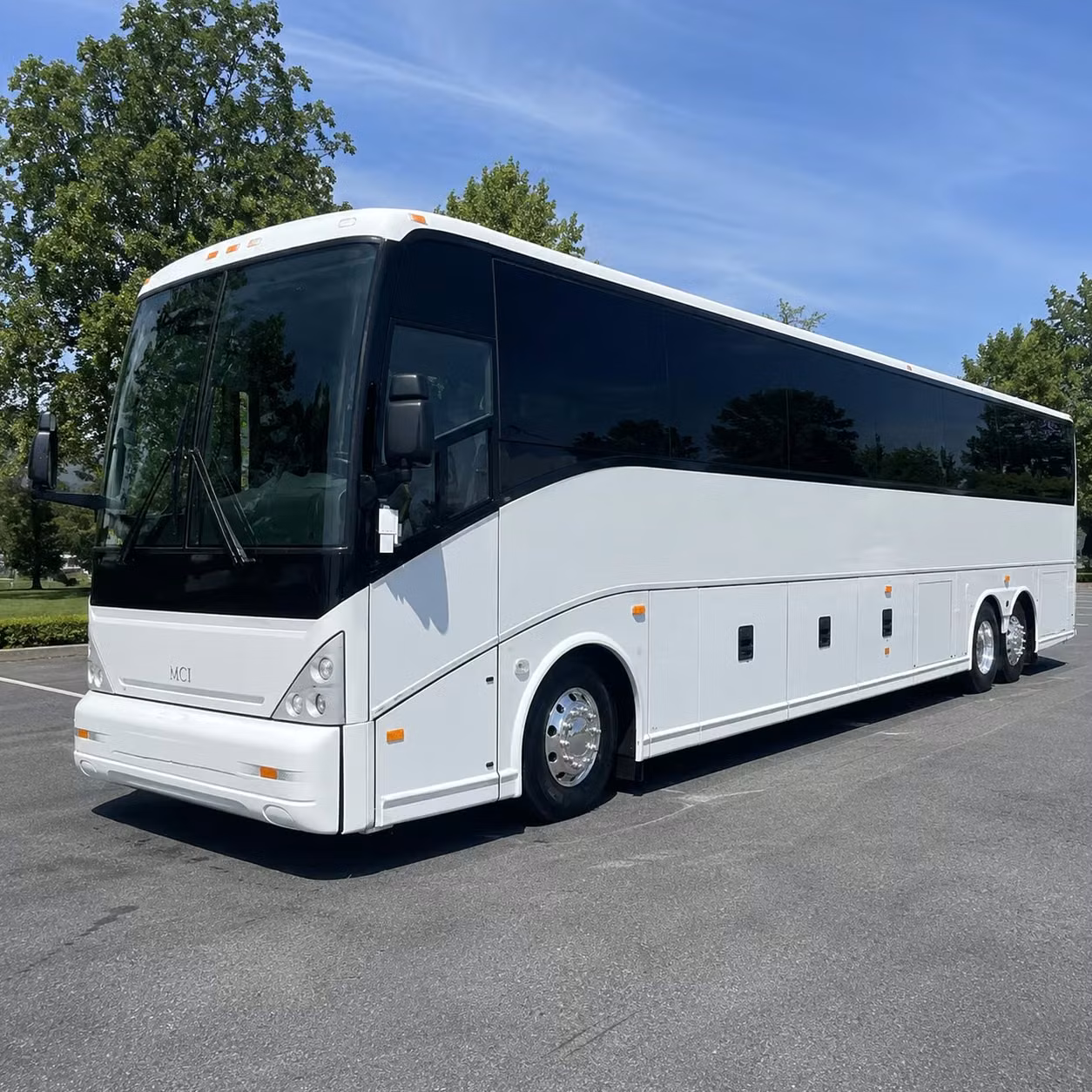 los angeles charter bus hero 3